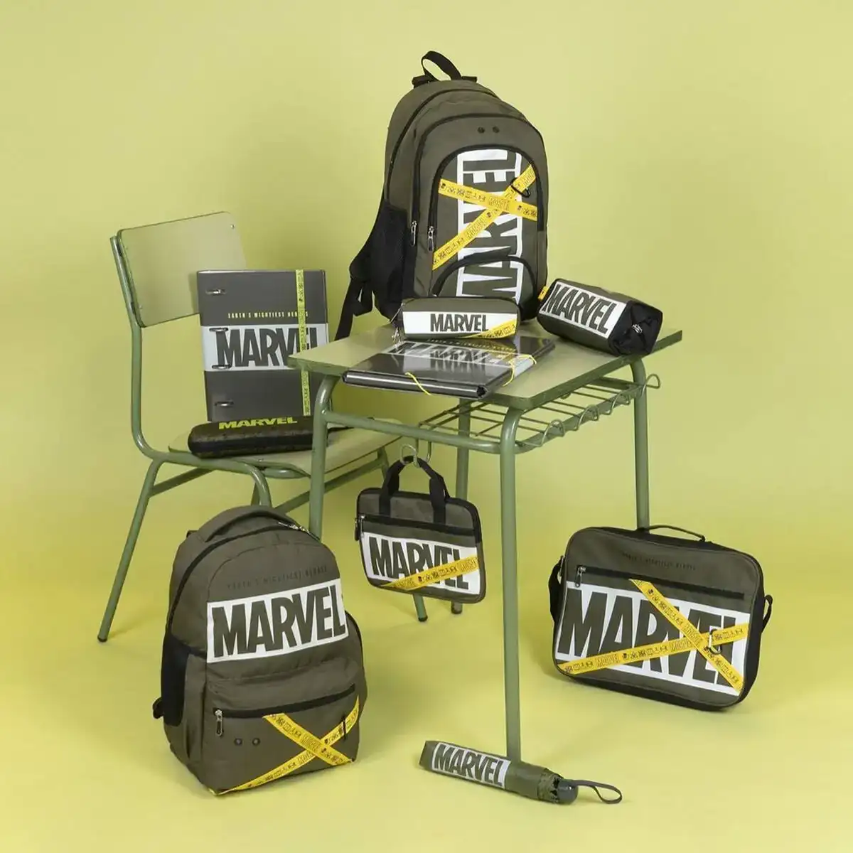 Coffret Marvel Vert foncé (8 x 8 x 22 cm) 