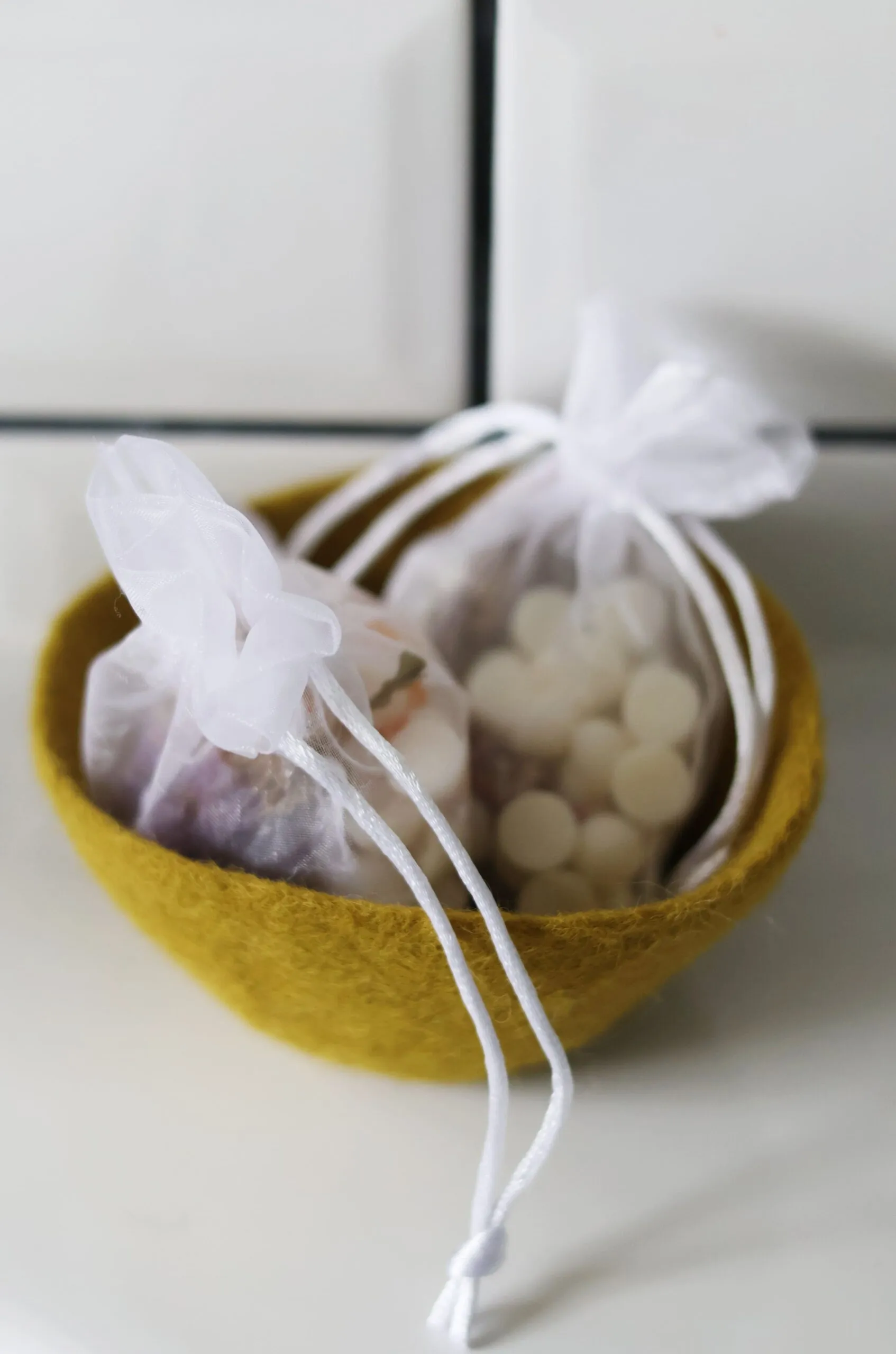 Sachet de billes de parfum solide pour linge de maison - armoire.